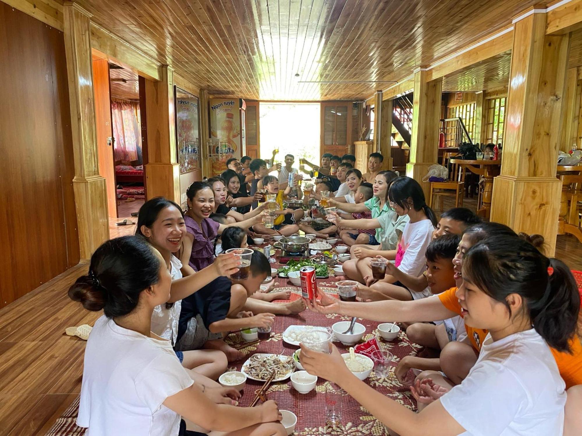 Sakura Homestay Sa Pa Buitenkant foto